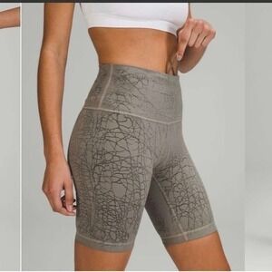 Lululemon Wunder Train High-Rise Short 8" Thread Dye Rover‎ Black